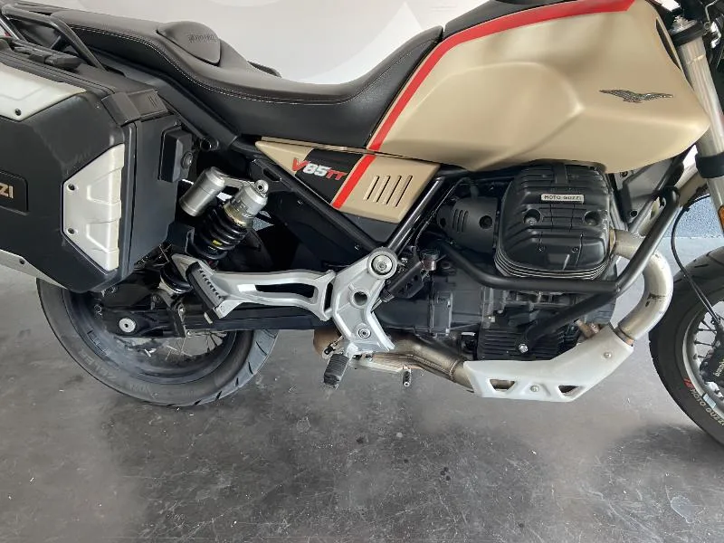 V85 TT TRAVEL PACK 850