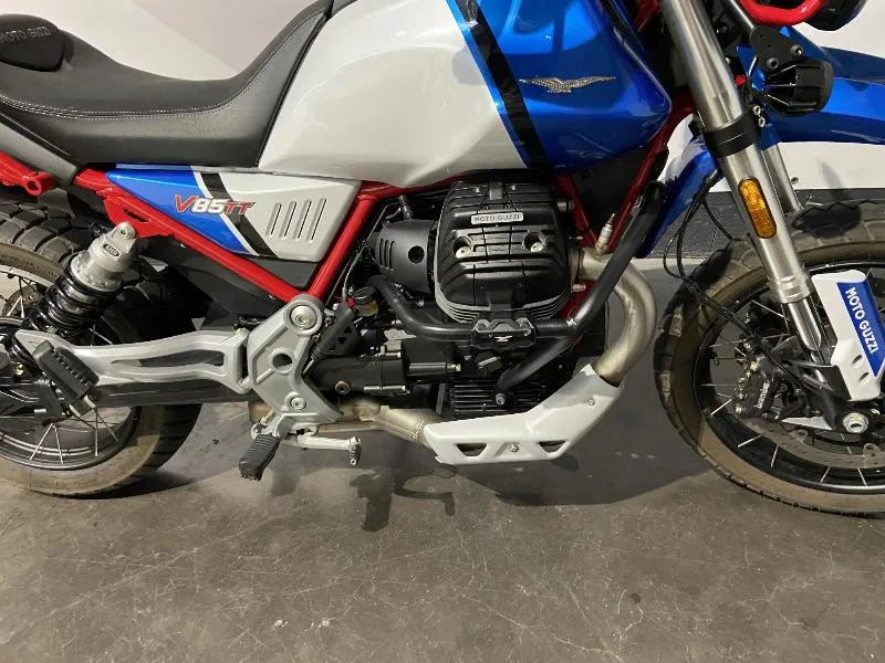 V85 TT 850