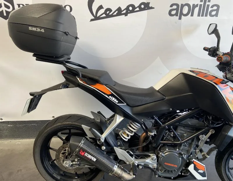 125 DUKE ABS