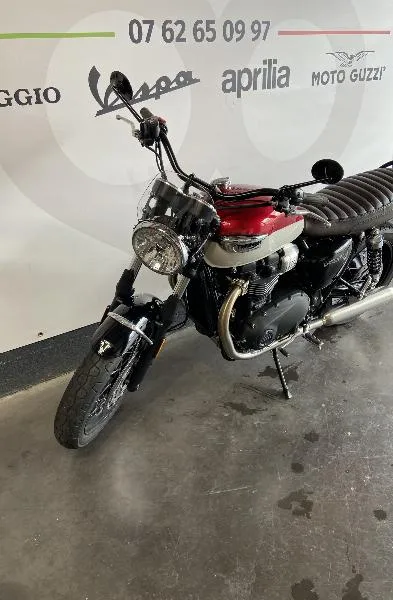 Bonneville T100