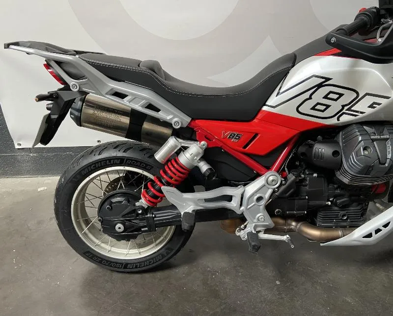 V85 TT 850