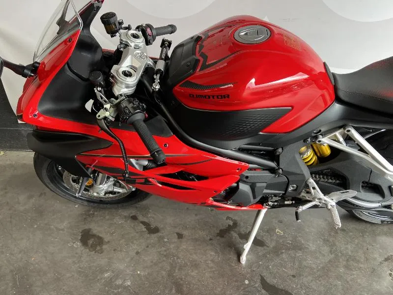 SRK 921 RR