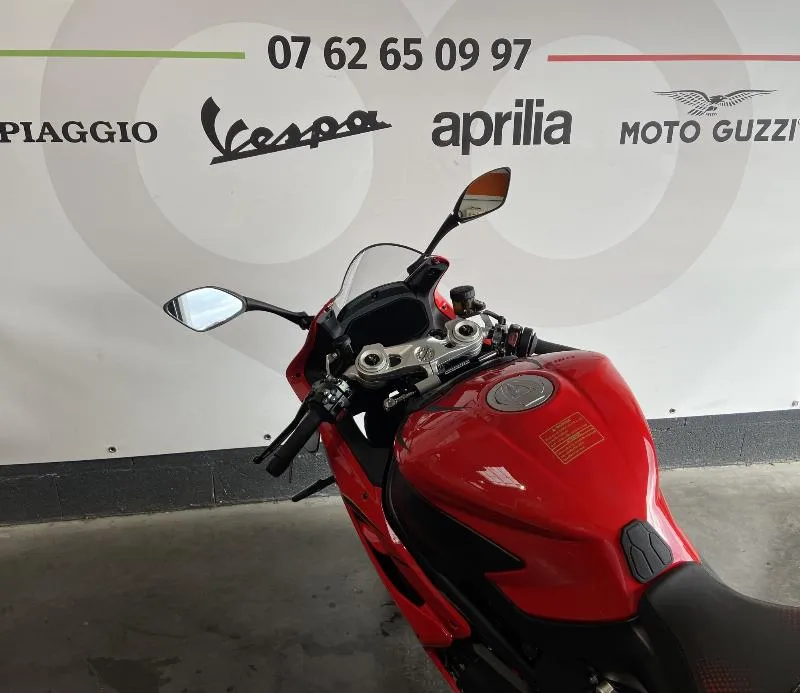 SRK 921 RR