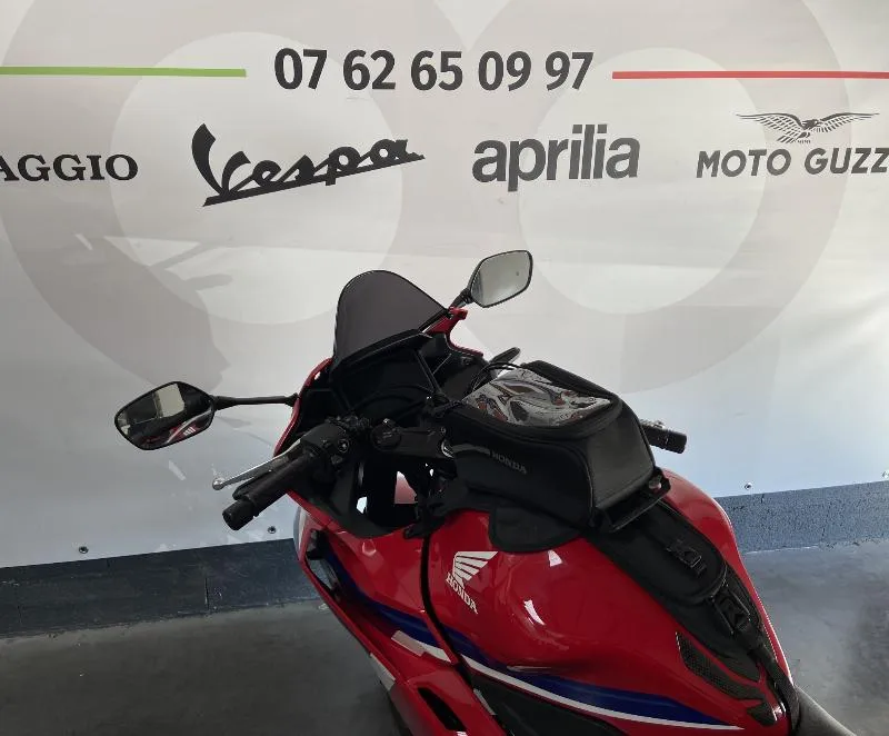 CBR 500 R  A2