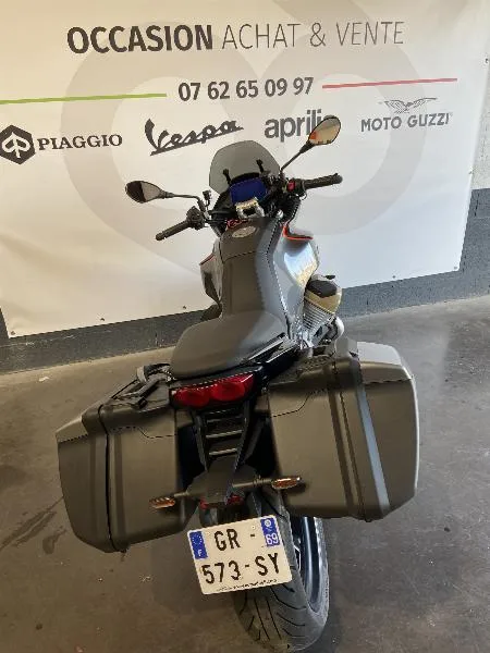 V100  MANDELLO