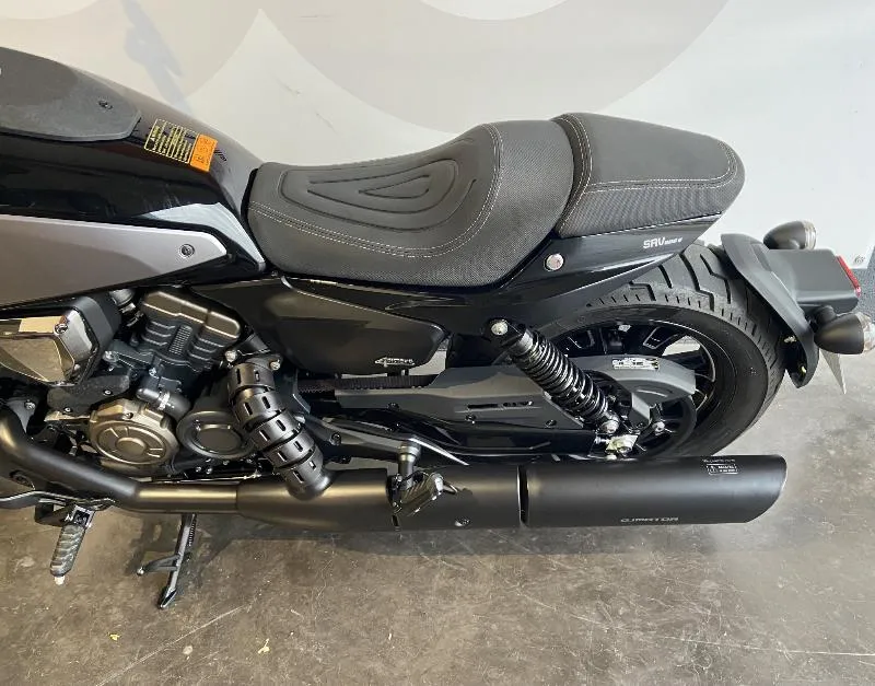 SRV 600