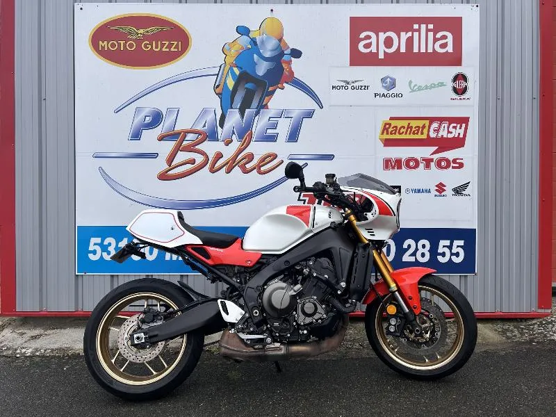 XSR 900