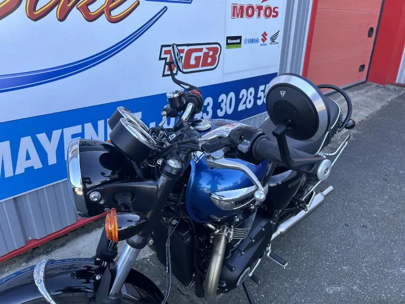 BONNEVILLE T100 900