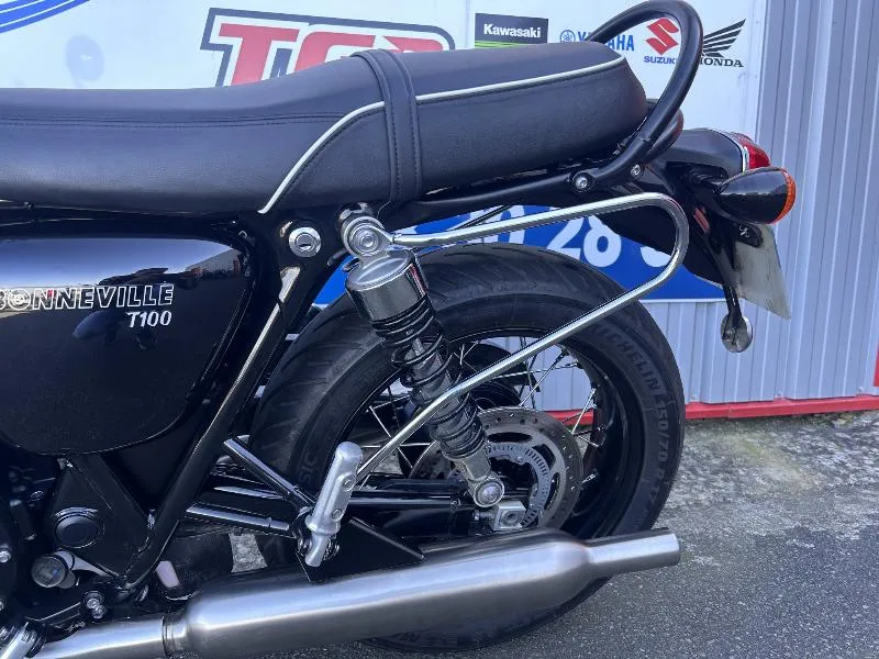 BONNEVILLE T100 900