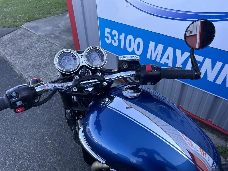 BONNEVILLE T100 900
