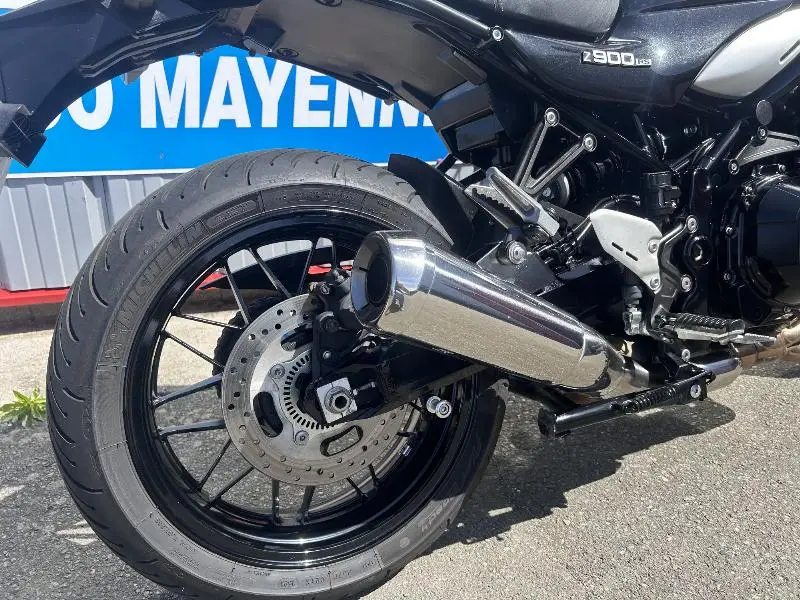 Z 900