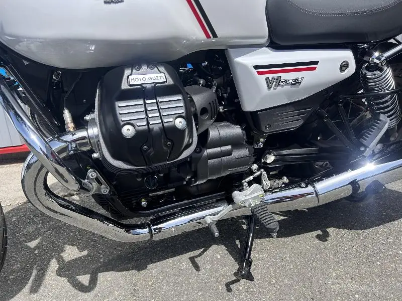 V7 SPECIAL