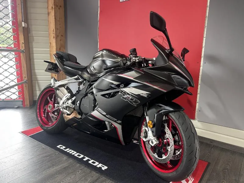 SRK 921 RR