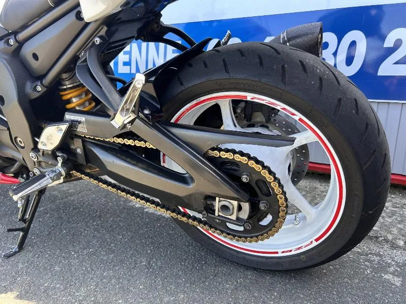 FZ8