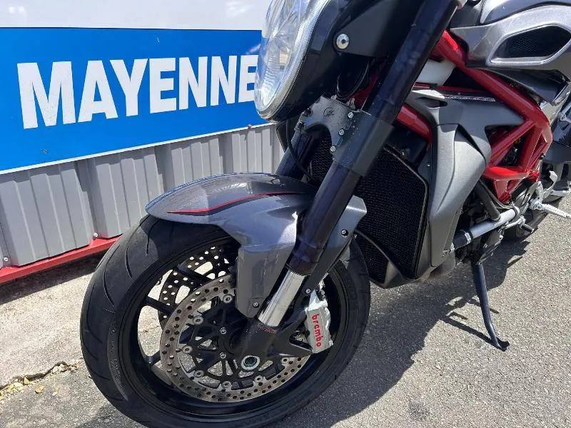 BRUTALE 1090 RR