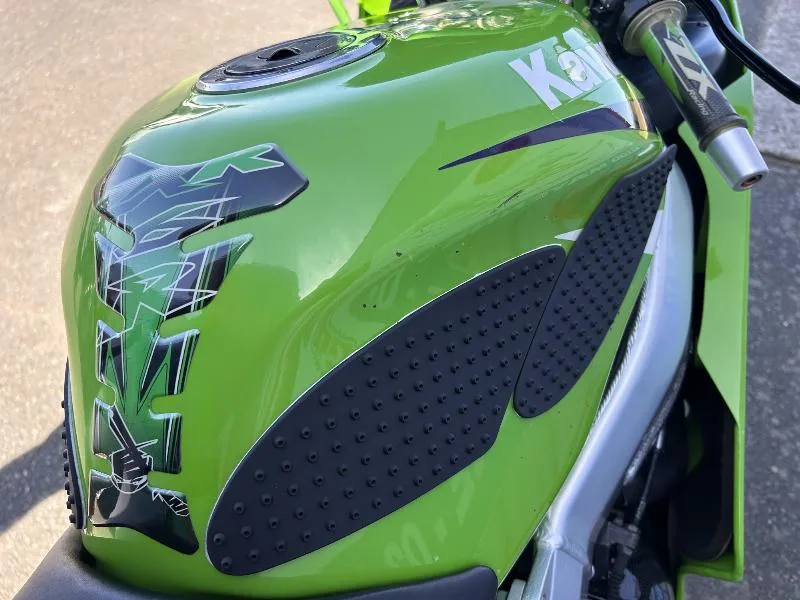ZX6RR
