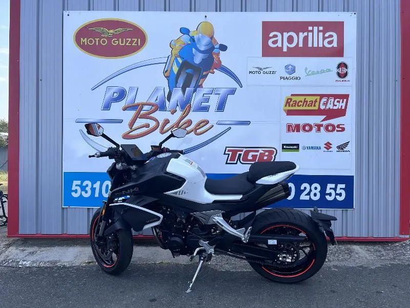 NK 800