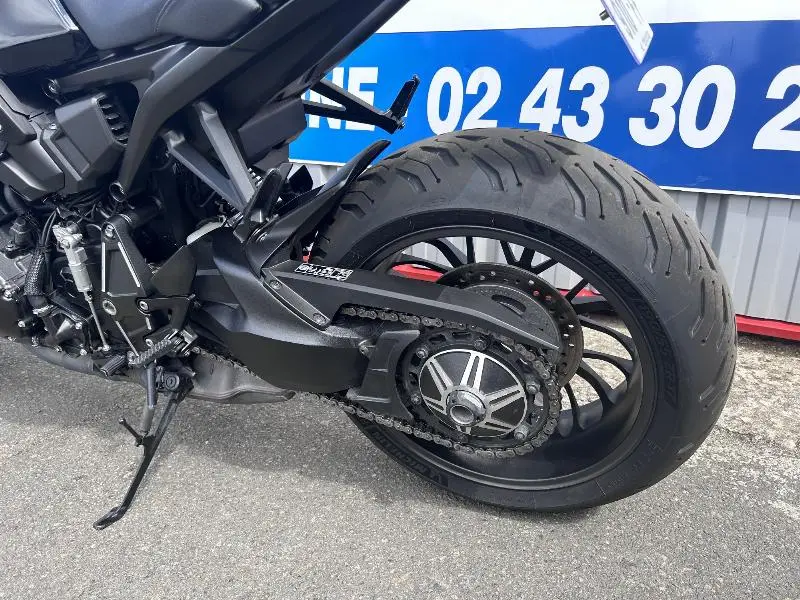 CB 1000 R