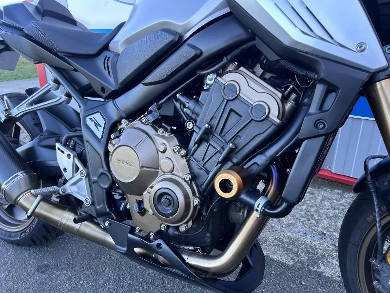 CB 650 RA