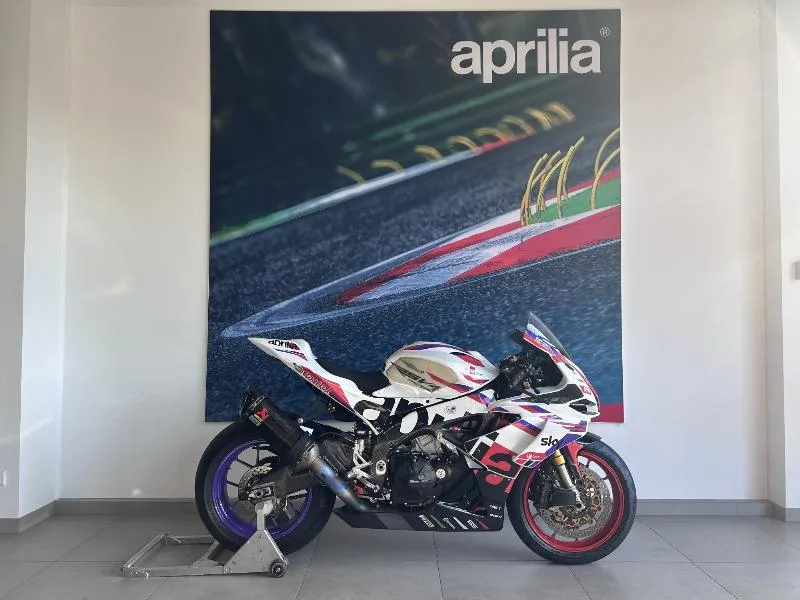 RSV4 1100 FACTORY