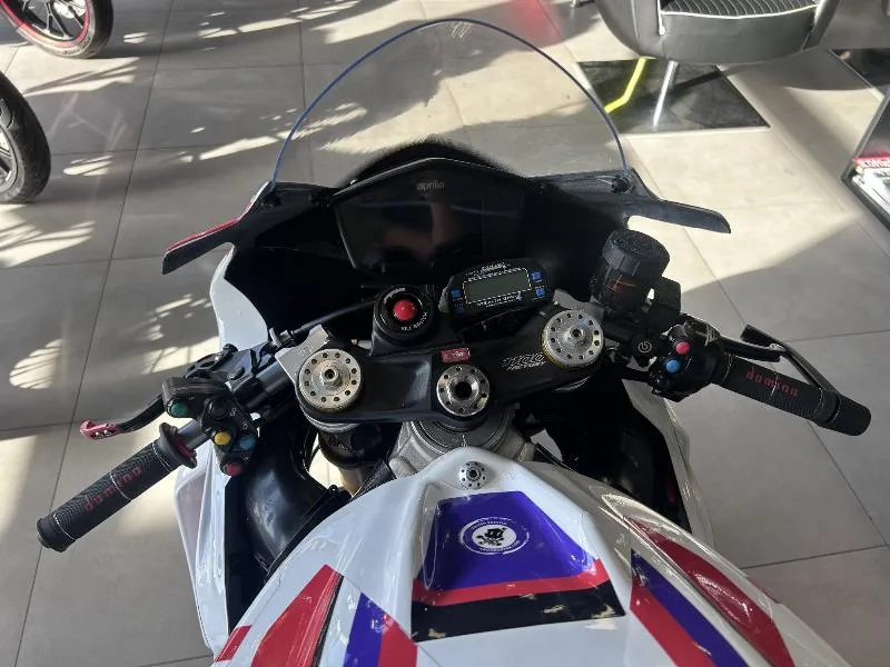 RSV4 1100 FACTORY