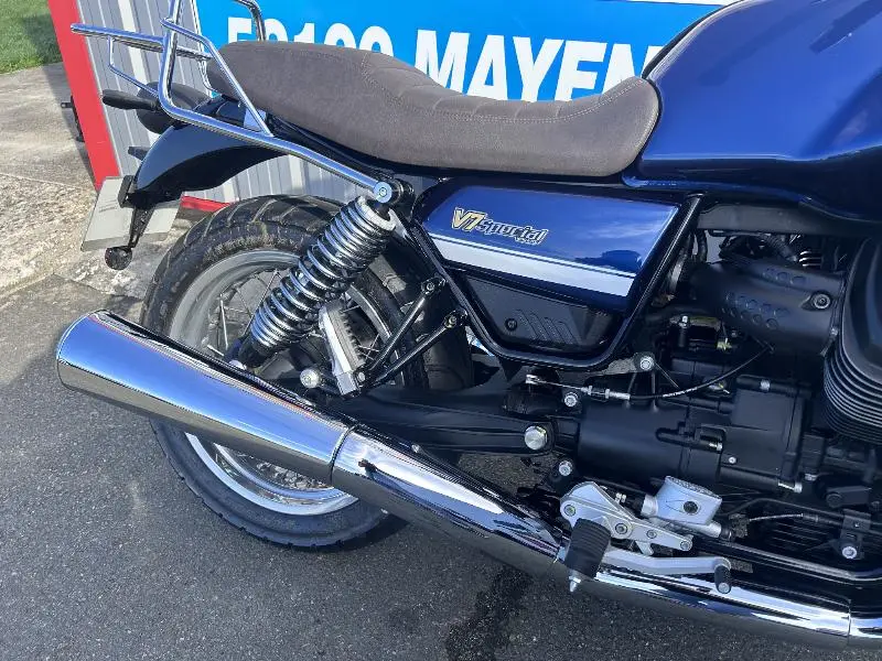 V7