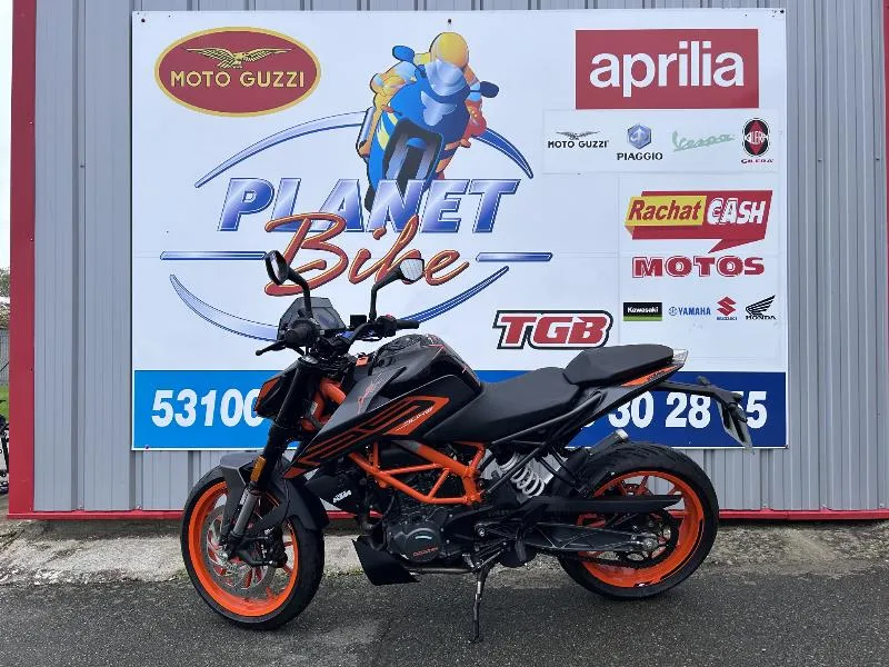 125 DUKE ABS