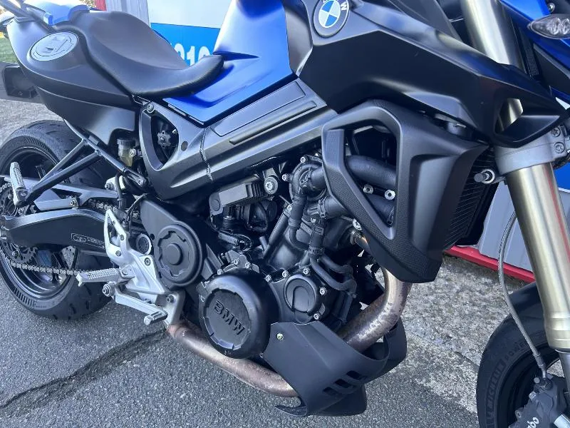 F 800 R
