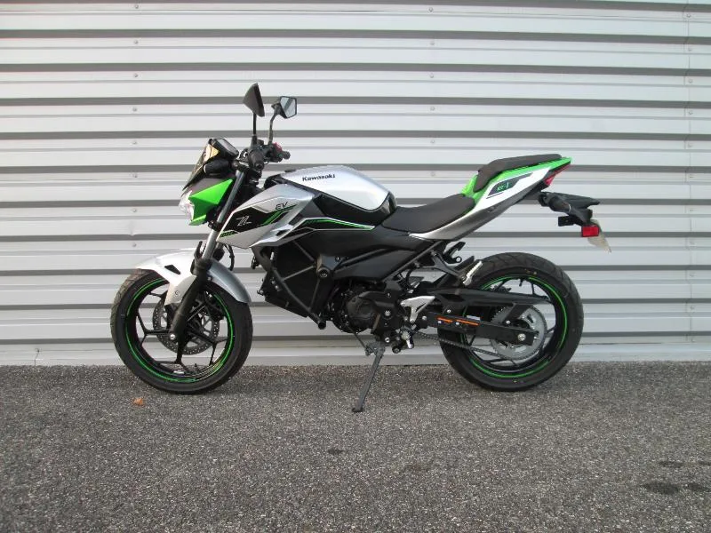 Ze1