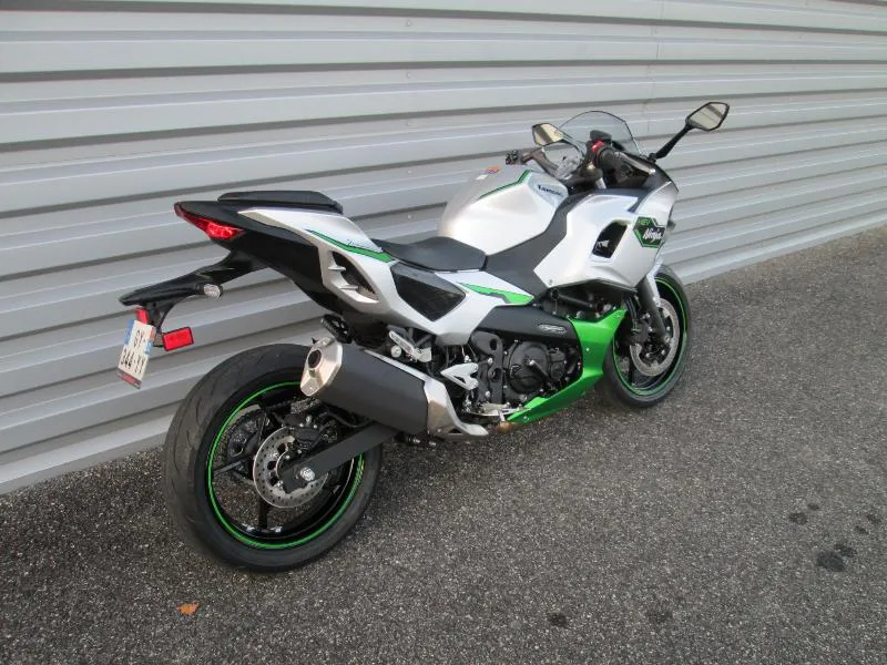 Ninja 7 Hybrid