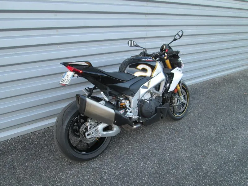 TUONO 1100 V4 FACTORY