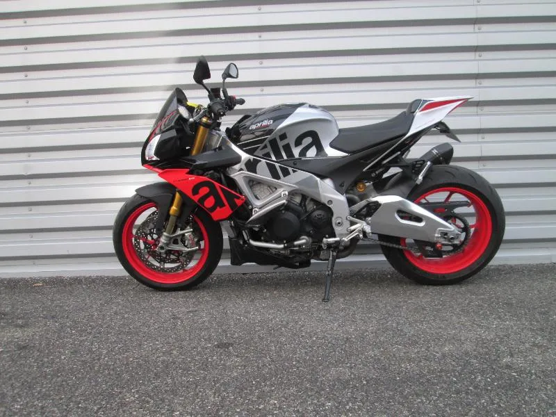 TUONO 1100 V4 FACTORY