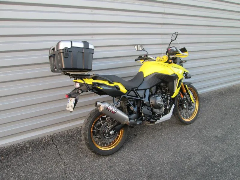 DL VSTROM 800DE