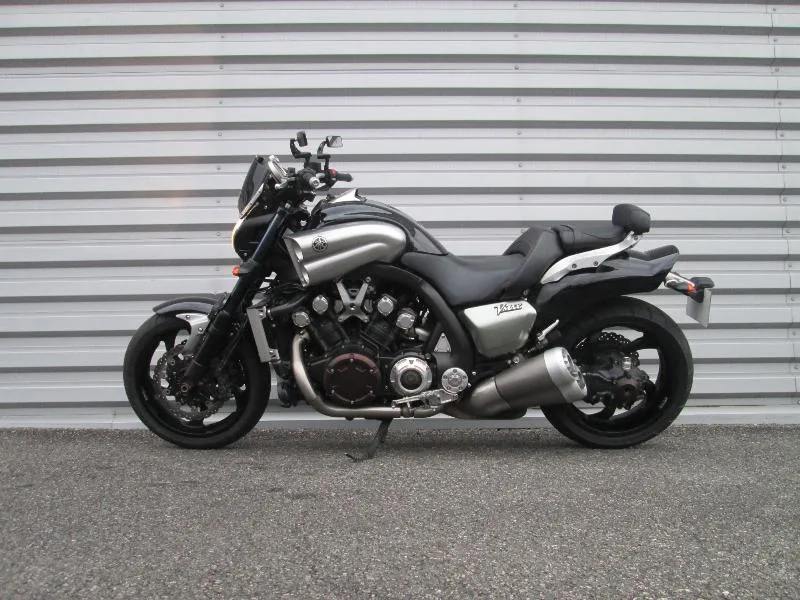 VMAX 1700