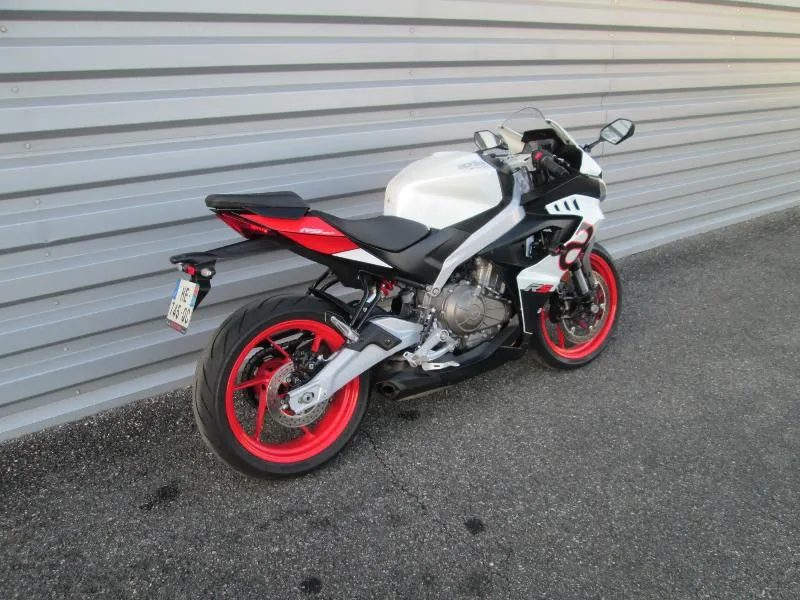 RS 457
