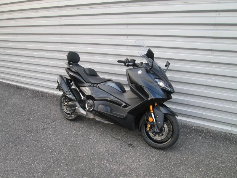 XP TMAX 560 TECH MAX