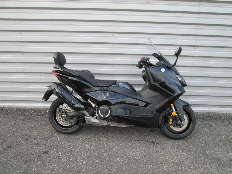 XP TMAX 560 TECH MAX