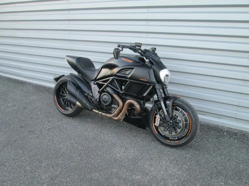 DIAVEL 2015
