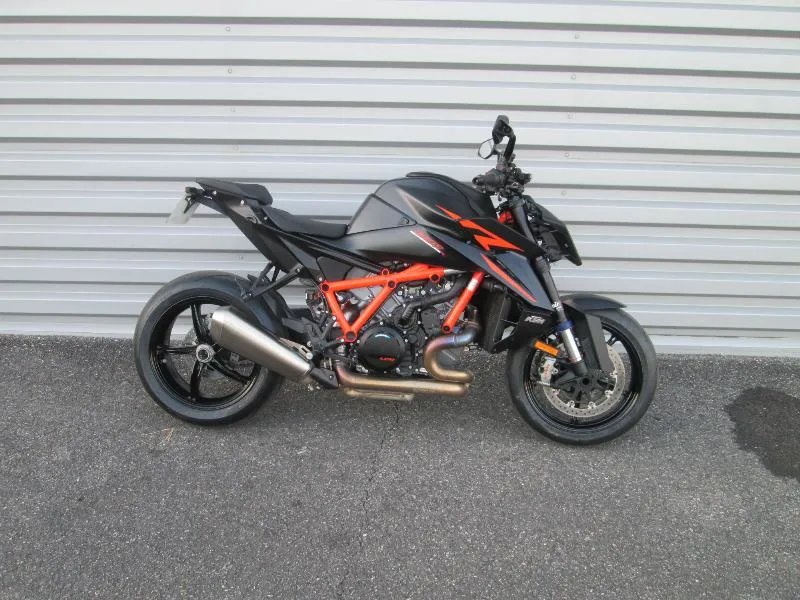 1390 SUPER DUKE R EVO