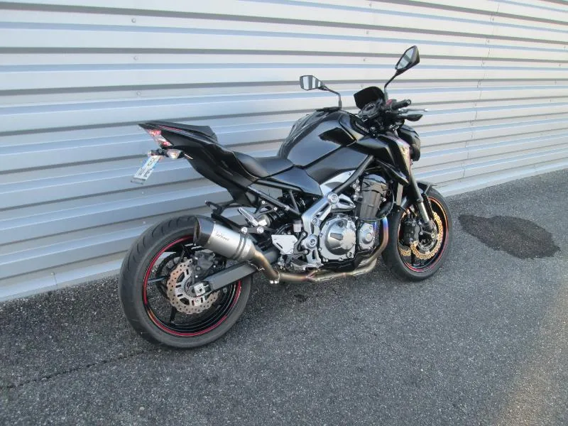 Z 900
