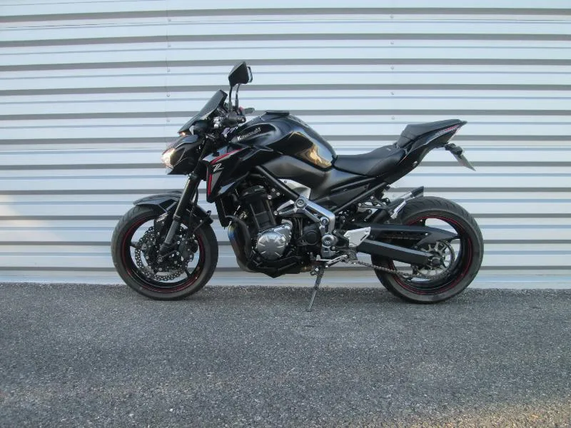 Z 900