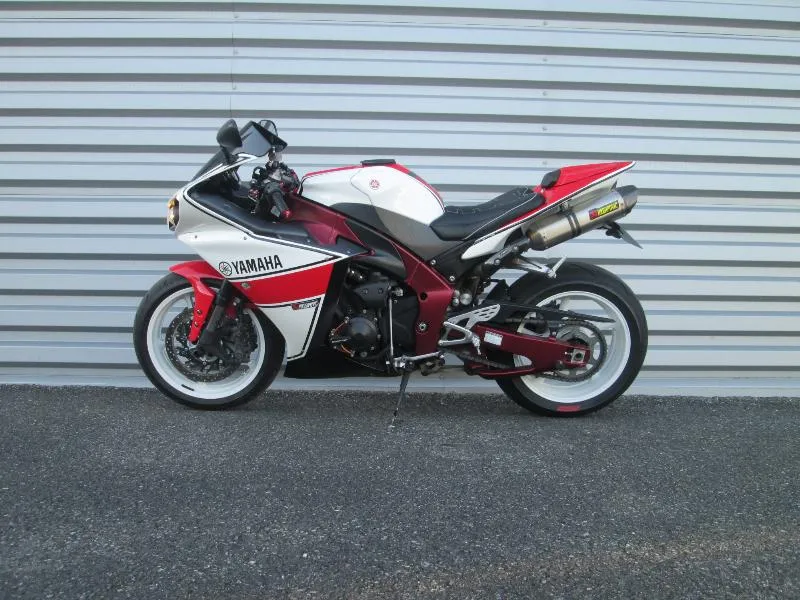 YZF 1000 R1 CROSS PLANE