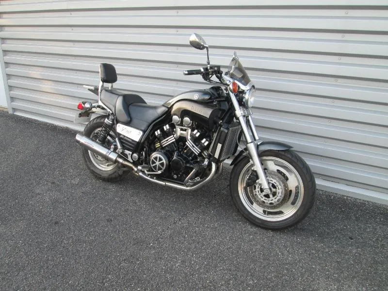 VMAX 1200