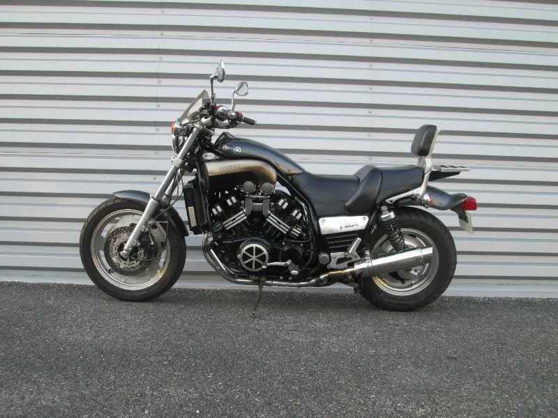 VMAX 1200
