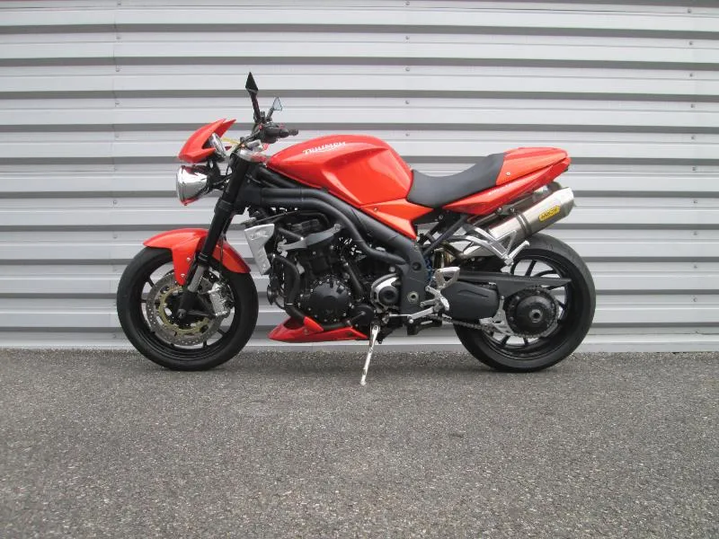 SPEED TRIPLE 1050