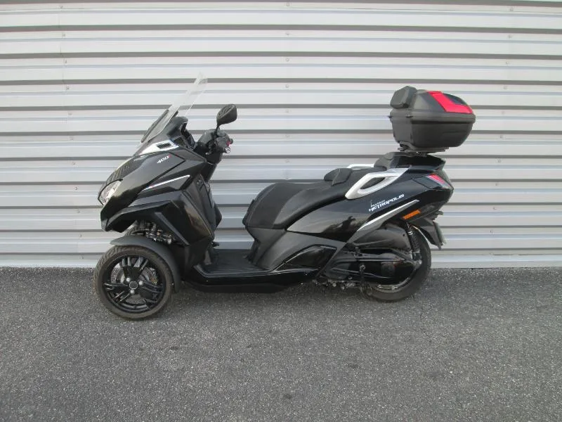 METROPOLIS 400