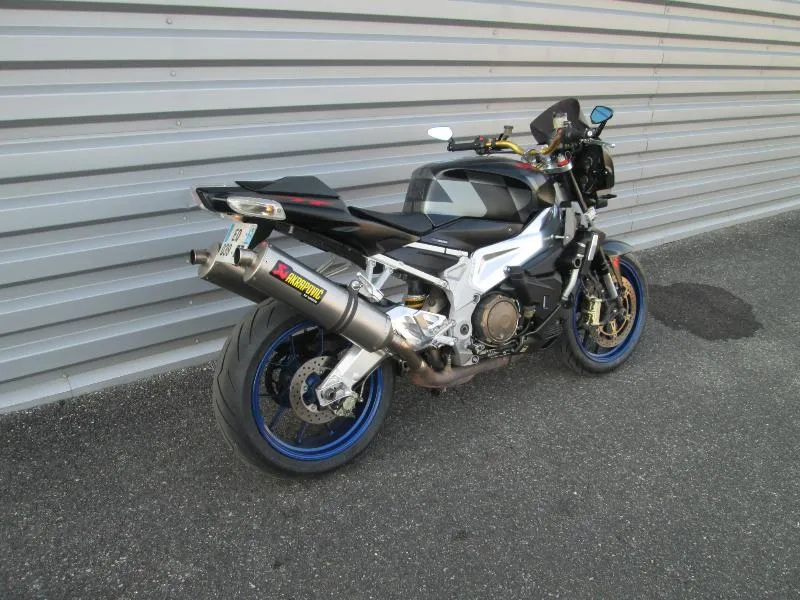 TUONO 1000 R