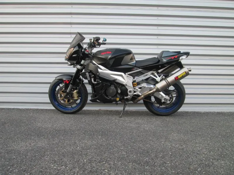 TUONO 1000 R