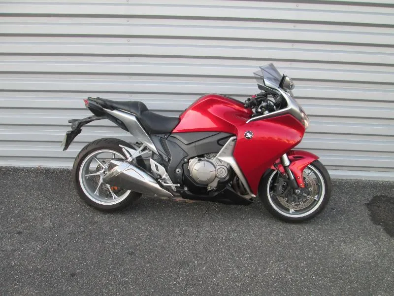 VFR 1200 F