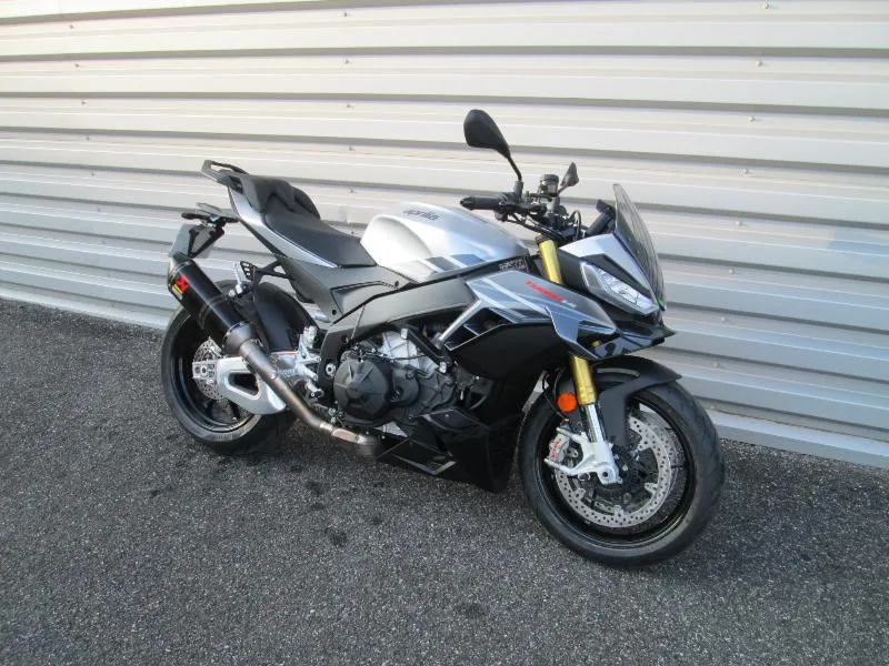 TUONO 1100  V4 RR